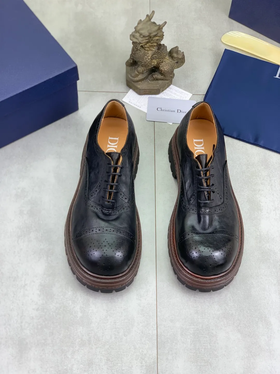 Men's shoes P520 💰【New style】Water-dyed cow lining Original order quality Dior —🆘.Dior Original order purchase, high-end leather shoes, fabric: Made of Italian imported color rubbed wrinkled cowhide➕Water-dyed cow lining/cowhide lining➕Specially available original combination outsole, fine workmanship, real shot🎬Size: 38-45 (with full set of packaging) Color: 3️⃣ colors available